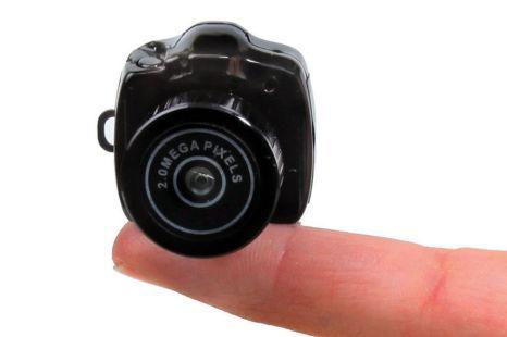 20110921 mini camera.jpg 세계 초소형?…손가락 한마디 크기 ‘1인치 디카’ 